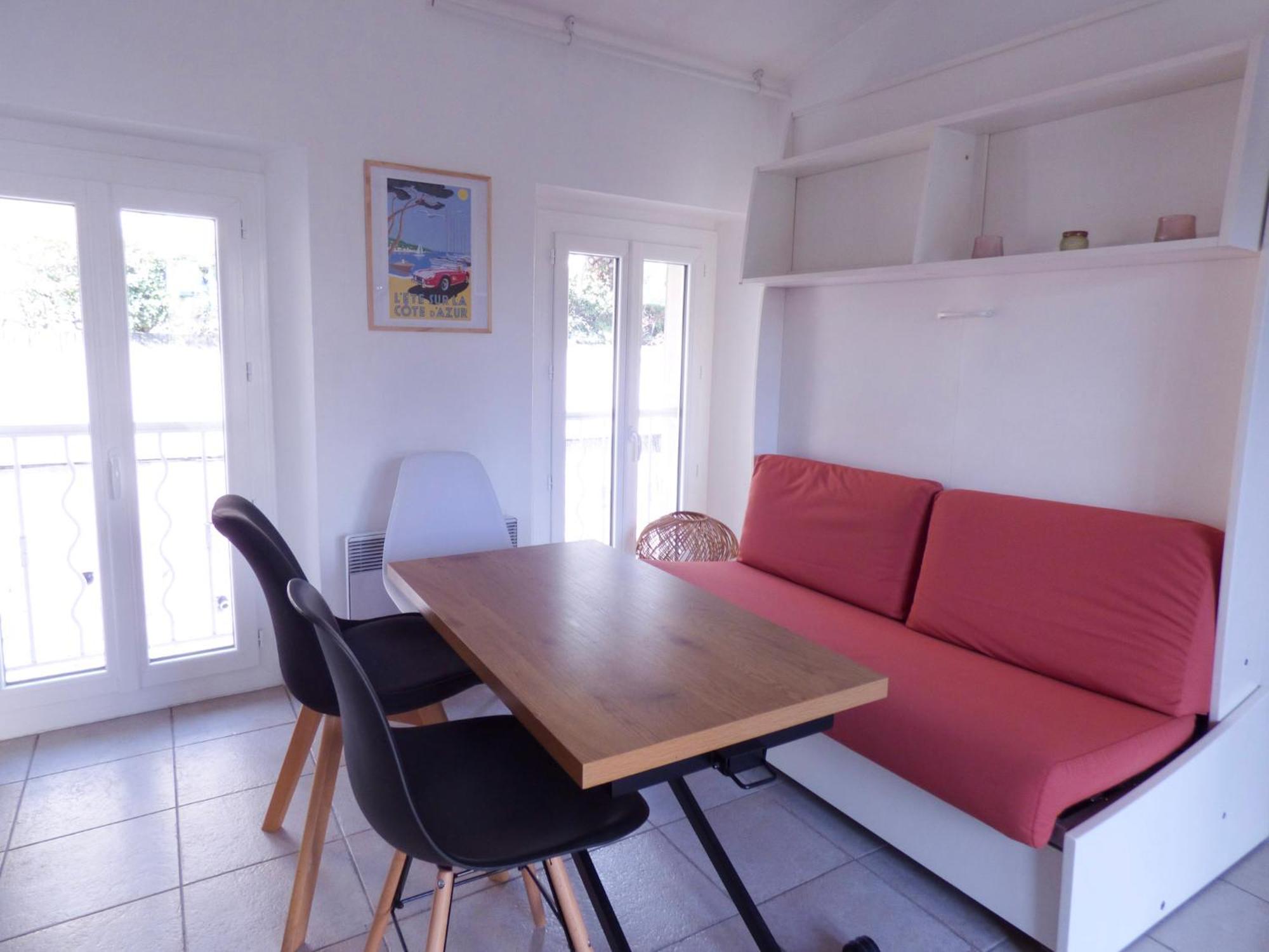 Appartement Divona - 1 Bedroom Apartment, Pool & 5min Away *