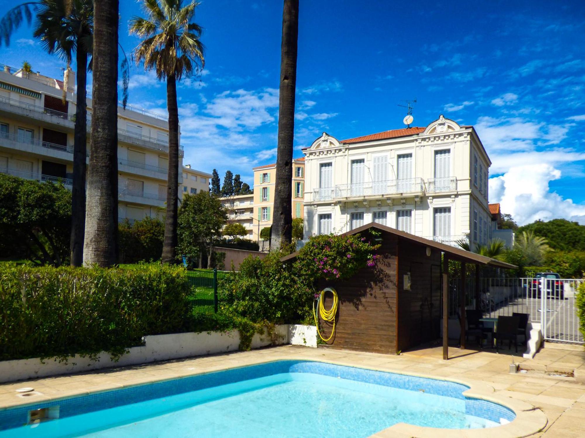 Divona - 1 Bedroom Apartment, Pool & 5min Away *